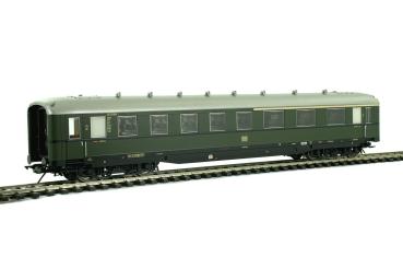 Preview: Schnellzug-Set Epoche III mit E44 098 und 2 Schürzenwagen